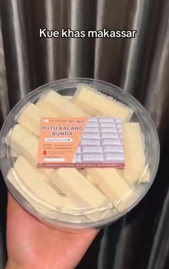Kemasan toples Putu Kacang Bunda Rumah Keripik